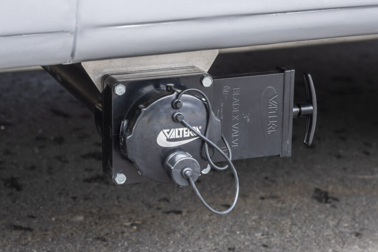 Pathway | Wide Body Wheelchair Accessible RV | MAXVAN® Innovative RVs